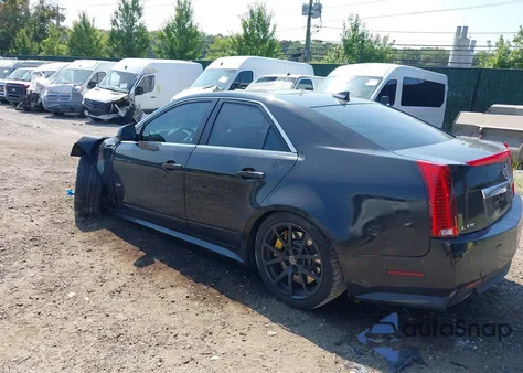 2013 Cadillac Cts-V z USA, uszkodzony, nr VIN 1G6DV5EP2D0175199